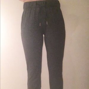Lululemon Black and Grey Fly Pant